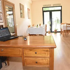 https://albergo-la-rosetta-chiusi.it-tuscanyhotel.com