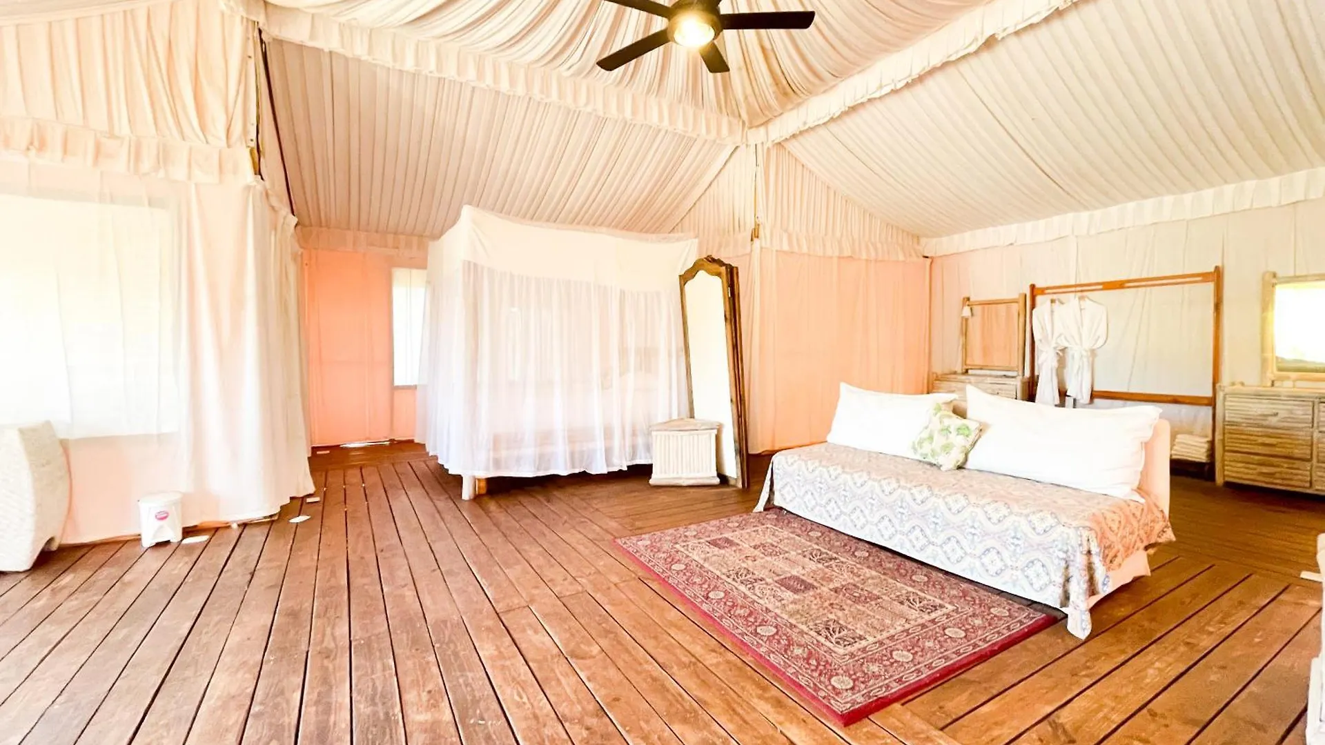 Kompleks wypoczynkowy Hotel Eco Del Mar Pedernales
